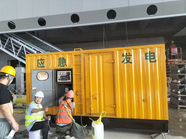 灵石怎样判断空气滤清器是否需要更换？